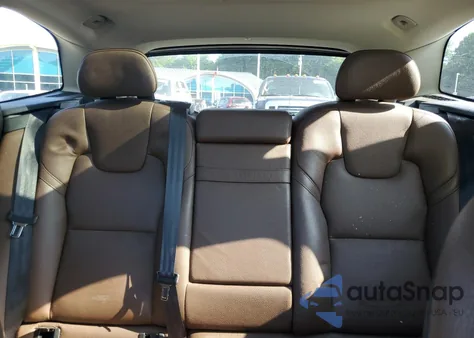 2018 Volvo Xc60 T5 из США, поврежденный, VIN LYV102RK1JB078554